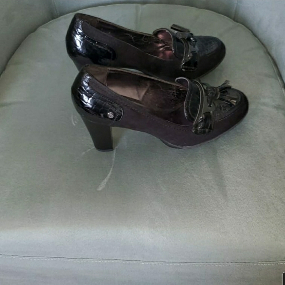 Shoed